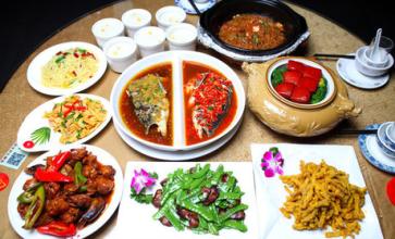  湖南卫视味道全集2016 毛家饭店　让世界知道湖南的味道