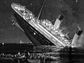  泰坦尼克号沉没的真相 泰坦尼克号是怎么沉没的？