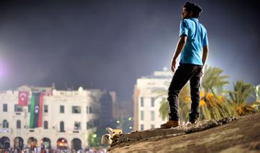  利比亚的新战争：让年轻人就业