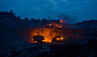  鄂尔多斯市煤炭局 鄂尔多斯争夺煤炭定价权