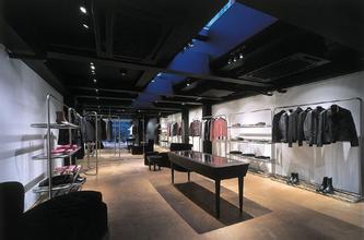  服装店灯光该怎么设计 如何设计服装店灯光效果？