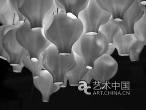 谢东:用骨瓷凝固生命中瞬间的美