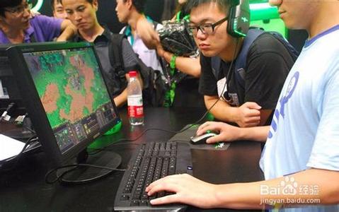  创业玩家粤语高清 一个准职业游戏玩家的创业故事