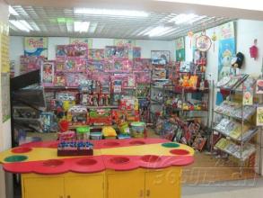  玩具创业：个性娃娃店投资