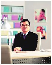  “哲商”谢宏：婴童产业的传奇人物