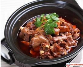  广东焖羊肉的做法 张军的羊肉煲：月入百万 做适合广东人口味的羊肉