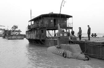  菏泽李玉明 农民李玉明成为全国首个潜艇设计和经营个体户