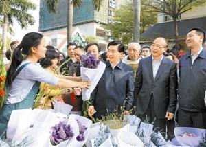  刘岚：卖花女要做上市老板