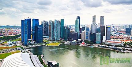  新加坡读商务专业学费 房地产商去新加坡学什么？
