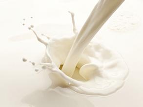  奶业协会 鲜奶崛起 奶业迎来第三次拐点？