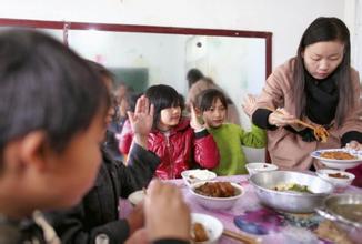  共进午餐 谁与80后共进午餐？