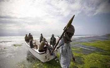  索马里海盗：无主之国的新兴行业