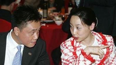  观点：国美公告暂停黄光裕及其妻杜鹃职务