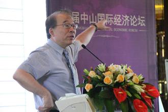  越南:下一个泰国or拉美访北京大学中国经济研究中心霍德明教授