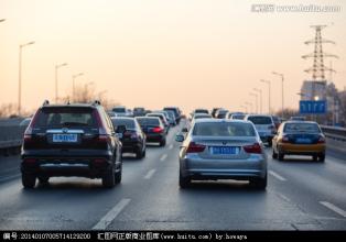  在路上 回去，或在回去的路上