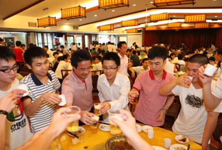 同学聚会祝酒词 同学聚会宴席祝酒词