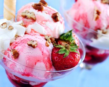 草莓冰淇淋歌曲 草莓冰淇淋