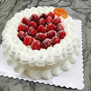 草莓蛋糕图片 草莓奶油蛋糕