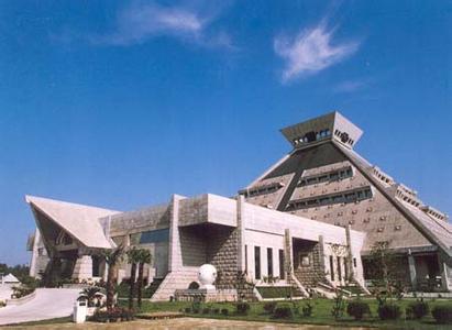 河南博物院 河南博物院-历史沿革，河南博物院-建筑布局