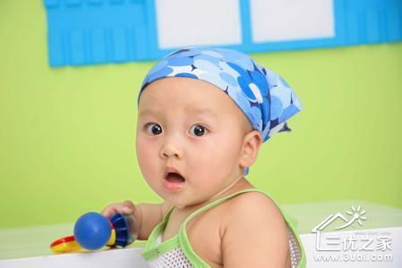 宝宝咳嗽有痰怎么办: 未满三个月宝宝的早教方法