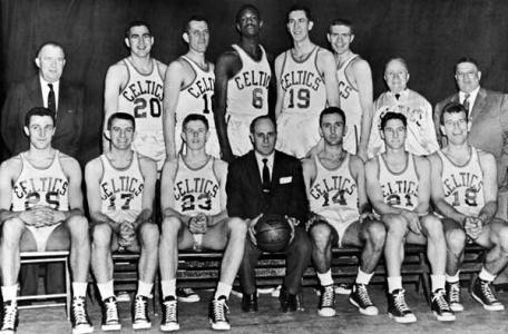 波士顿凯尔特人队史 波士顿凯尔特人队史-1940-1956 传奇的开始