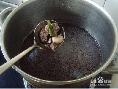 黑豆羊肉汤 黑豆怎么吃 如何做最好吃的黑豆羊肉汤