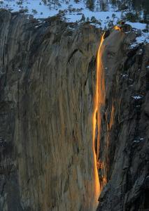 壶口瀑布景观 火瀑布[自然景观] 火瀑布[自然景观]-概述，火瀑布[自然景观]-自