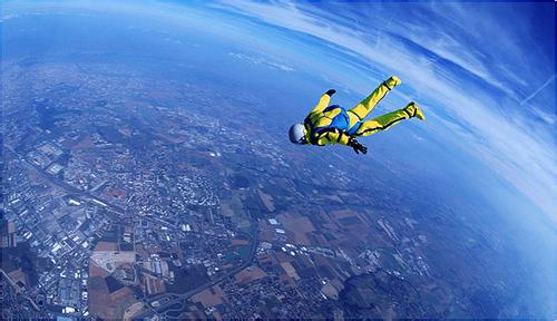 高空跳伞记录 高空跳伞 高空跳伞-职业高空跳伞，高空跳伞-史上记录