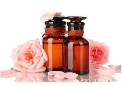 玫瑰精油肚子上的用法 单方玫瑰精油的使用方法