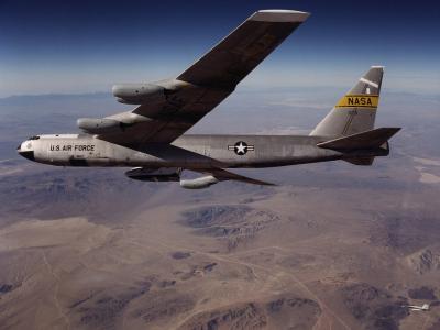 美国轰炸机发展史 美国B-52轰炸机 美国B-52轰炸机-发展沿革，美国B-52轰炸机-设计