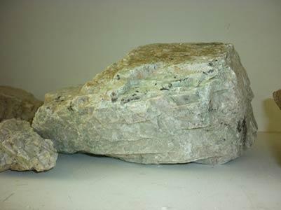 概述物质密度的含义 钾长石 钾长石-物质概述，钾长石-资源分布