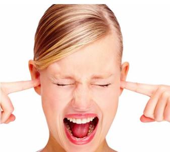 耳鸣是什么原因引起的 引发耳鸣的原因有哪些