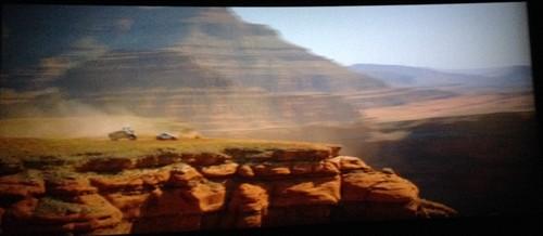 影片的概括方式 《大峡谷》[1991年美国电影] 《大峡谷》[1991年美国电影]-影片概
