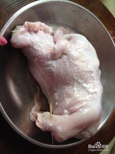 猪肚鸡最正宗的做法 猪肚包鸡的做法