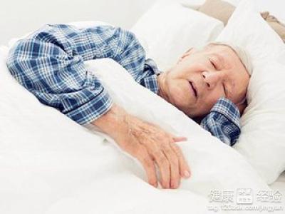 老年人失眠最有效偏方 怎么治疗老年人失眠