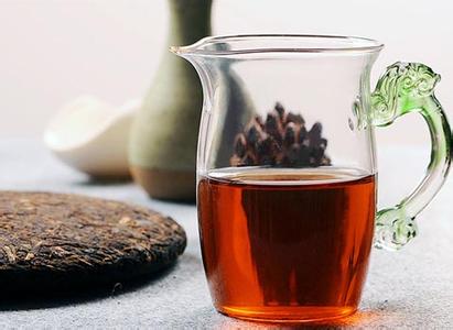 普洱生茶和熟茶的区别 曝晒熟普洱茶的喝法