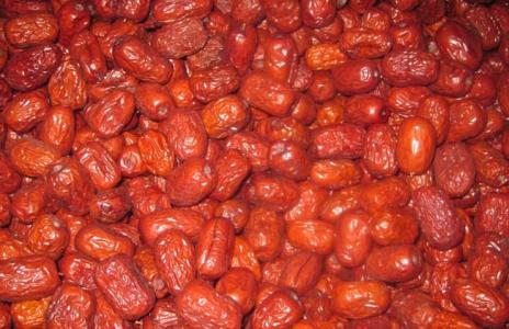 月经期间可以吃枸杞吗 月经期间可以吃红枣吗