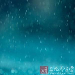 梦见下雨 周公解梦 梦见下雨是什么意思 周公如何解梦下雨