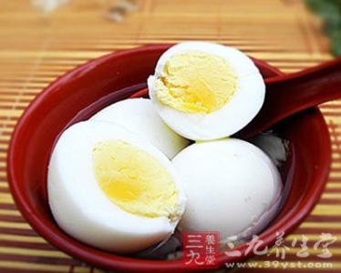 当归红糖煮鸡蛋的功效 当归煮蛋怎么做 当归煮蛋营养功效真奇妙