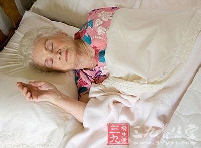 颈椎病正确睡姿图片 正确的睡姿可治病 8种疾病对应睡姿推荐