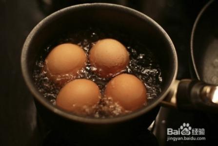拨壳鸡蛋怎么煮不会破 怎样煮鸡蛋不破皮
