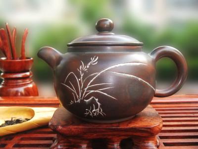 坭兴陶茶壶多少钱 如何挑选坭兴陶茶壶？