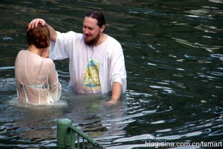约旦河洗礼 为什么去约旦河洗礼？