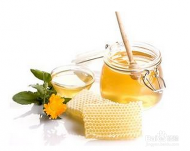 清热解毒 消肿止痛 经期能喝蜂蜜吗 3款蜂蜜水清热解毒润燥止痛