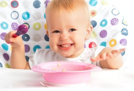 八个月宝宝补钙怎么补 婴儿补钙吃什么好?