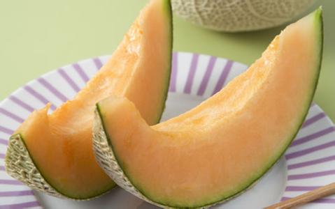 孕妇可以吃哈密瓜吗 夏季吃哈密瓜会给孕妇带来哪些益处
