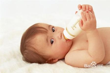 婴儿换段奶粉注意事项 婴儿换奶粉注意什么