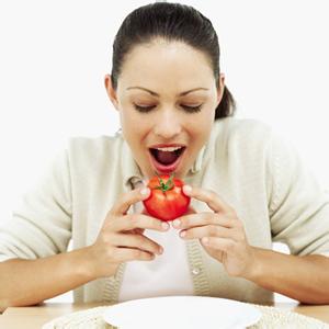 女性经期四大饮食禁忌 月经期间吃什么好 女性经期饮食应注意什么