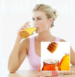 蜂蜜水什么时候喝减肥 蜂蜜水什么时候喝好 3天让你轻松减肥