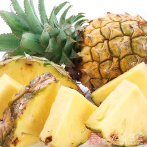凤梨和菠萝的区别 凤梨和菠萝的区别 吃菠萝有哪些好处